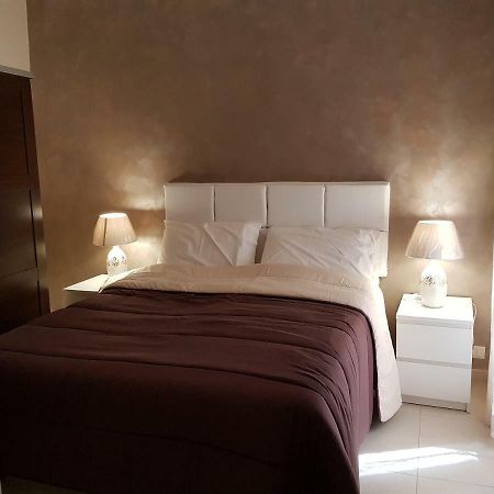 Vila Napoli Royal Flats Exteriér fotografie