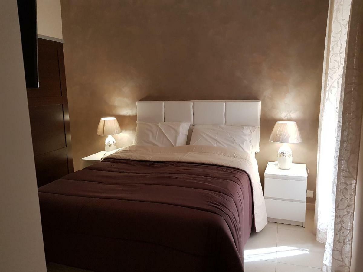 Vila Napoli Royal Flats Exteriér fotografie