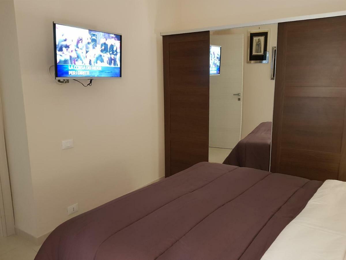 Vila Napoli Royal Flats Exteriér fotografie